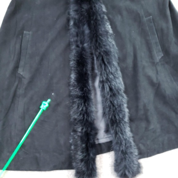 Double D Ranch Vest Women Medium Long Black Leather Beaded Removeable Fur Trim - Picture 10 of 15